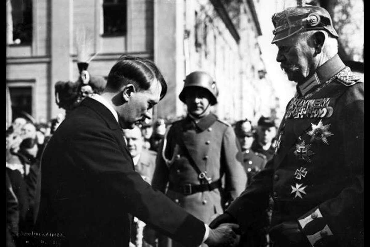 Die Ernennung Hitlers zum Reichskanzlar am 30. Januar 1933 durch Reichspräsident von Hindenburg