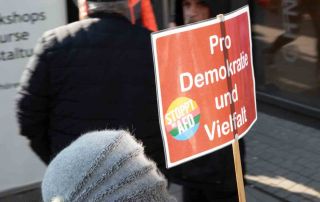 Demokratieparcour und Menschenkette am 08.02.2025 in Wetzlar