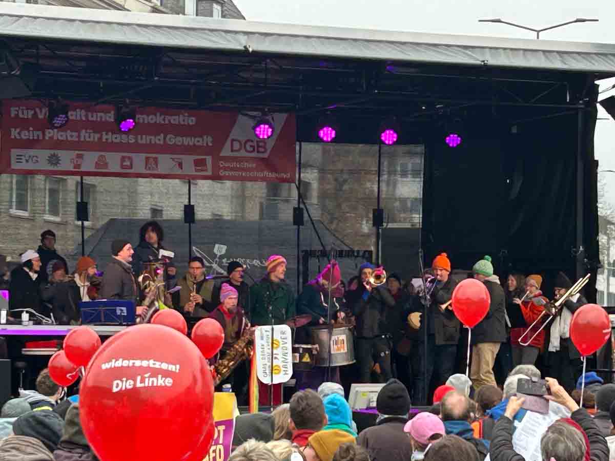 2025-11-29-Giessen-Demo-gegen-AfD-Jugend_030 Gemeinsam für Demokratie und Vielfalt am 29.11.2025 in Gießen