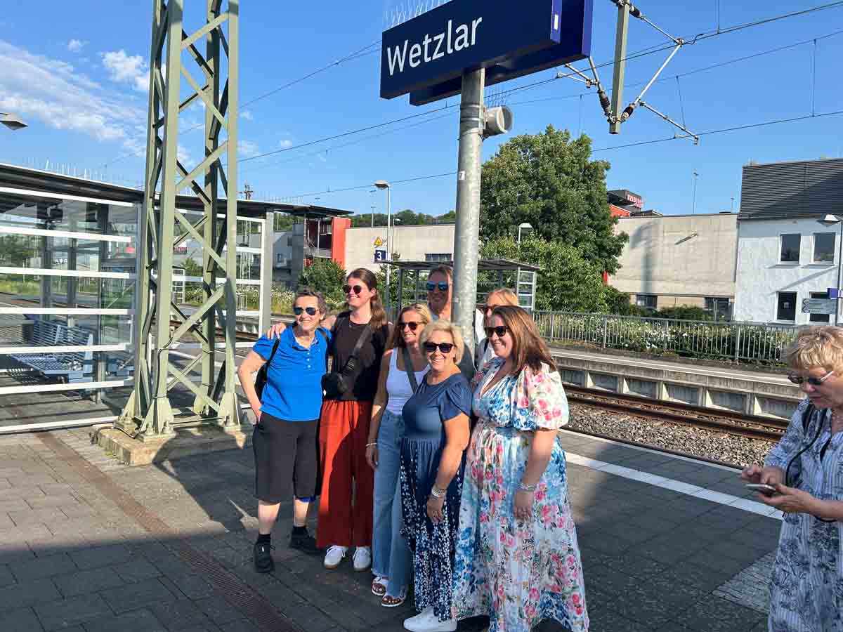 2026-05-30-WdE-Fuehrung_Fam-Rosenthal_30 Besuch der Familie Rosenthal (USA) in Wetzlar
