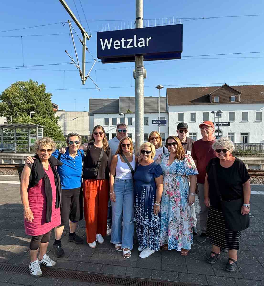 2026-05-30-WdE-Fuehrung_Fam-Rosenthal_34 Besuch der Familie Rosenthal (USA) in Wetzlar